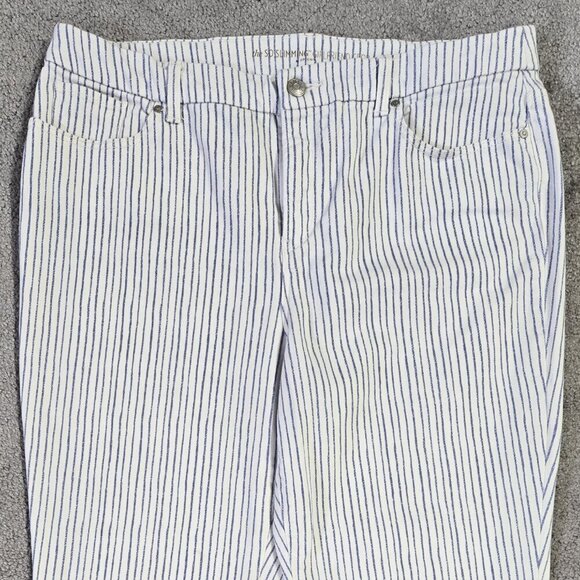 Chico's So Slimming Girlfriend Crop Jeans White Blue Painted Stripe Beachy - Picture 4 of 10